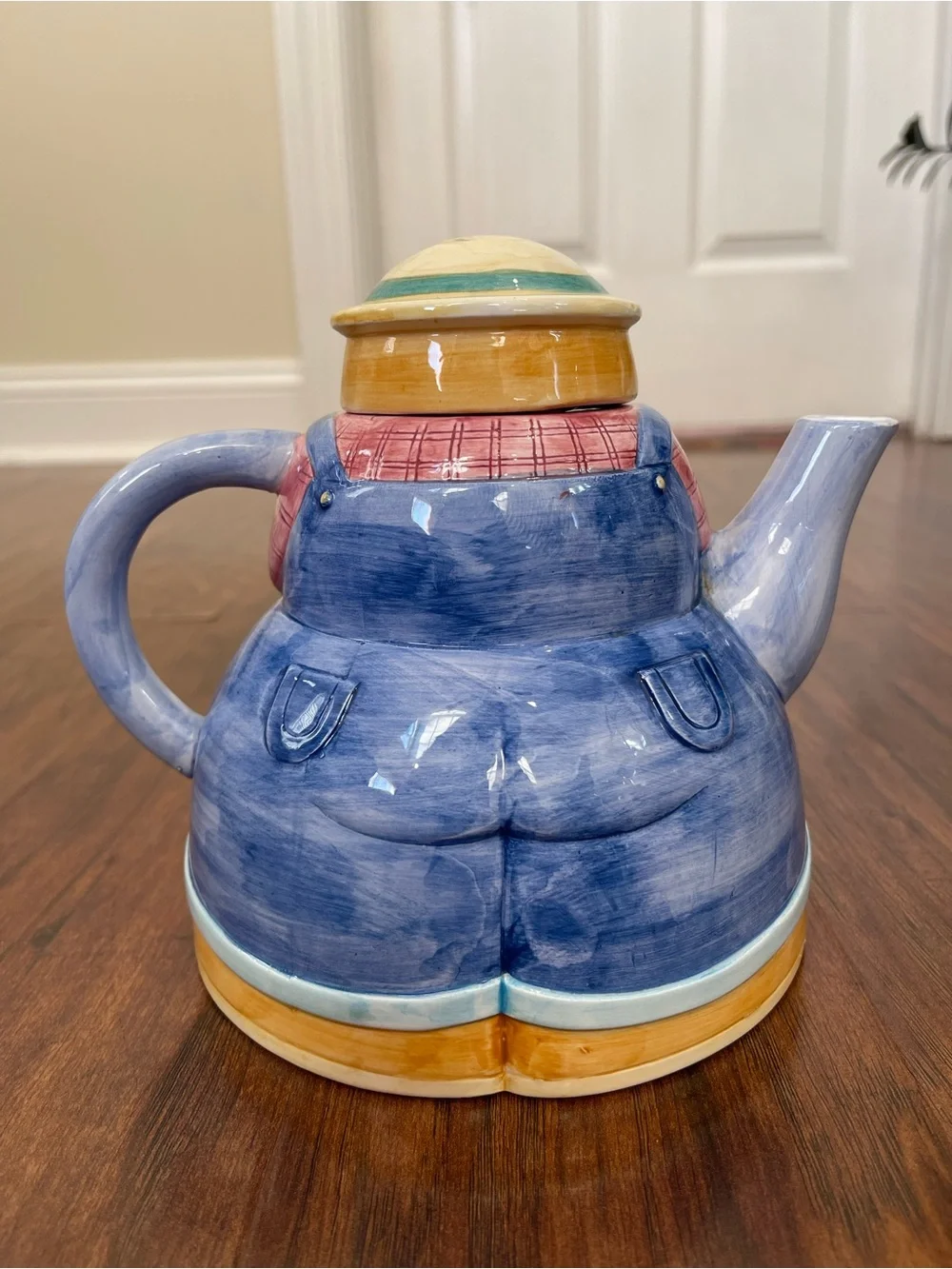 Roshco Down Home Collection Farmer Teapot 1995 Country Ceramic Kitchen Decor